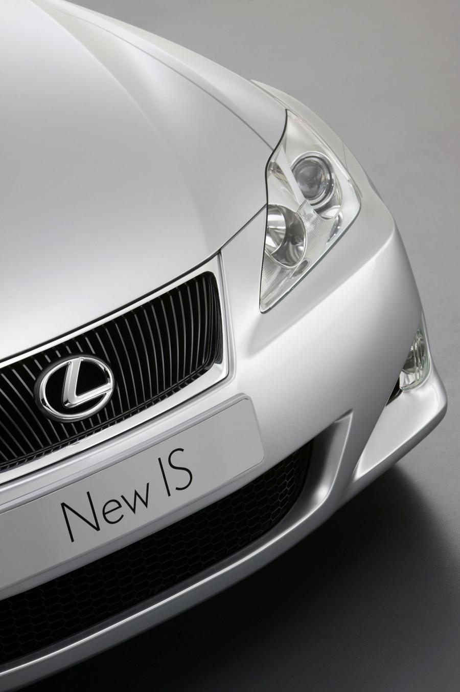  Lexus IS250 2005 года  (фото 101 из 141)